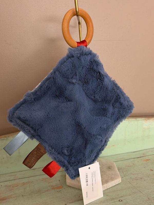 Fishing crinkle paper teether