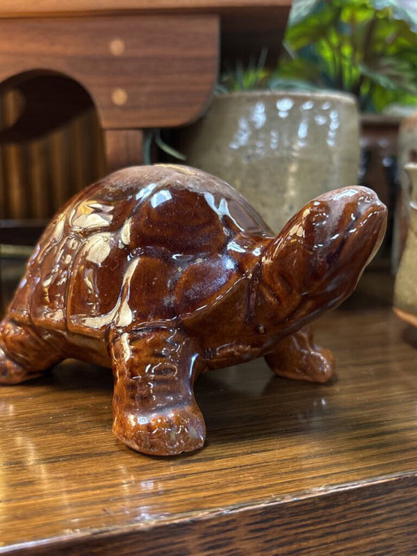 #249 Pottery Turtle Money Bank