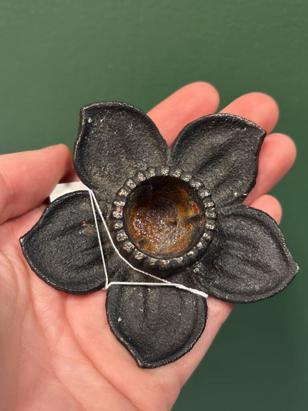 #351 Cast Iron Flower Candleholder