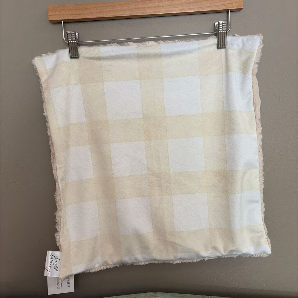 Sandy plaid lovey