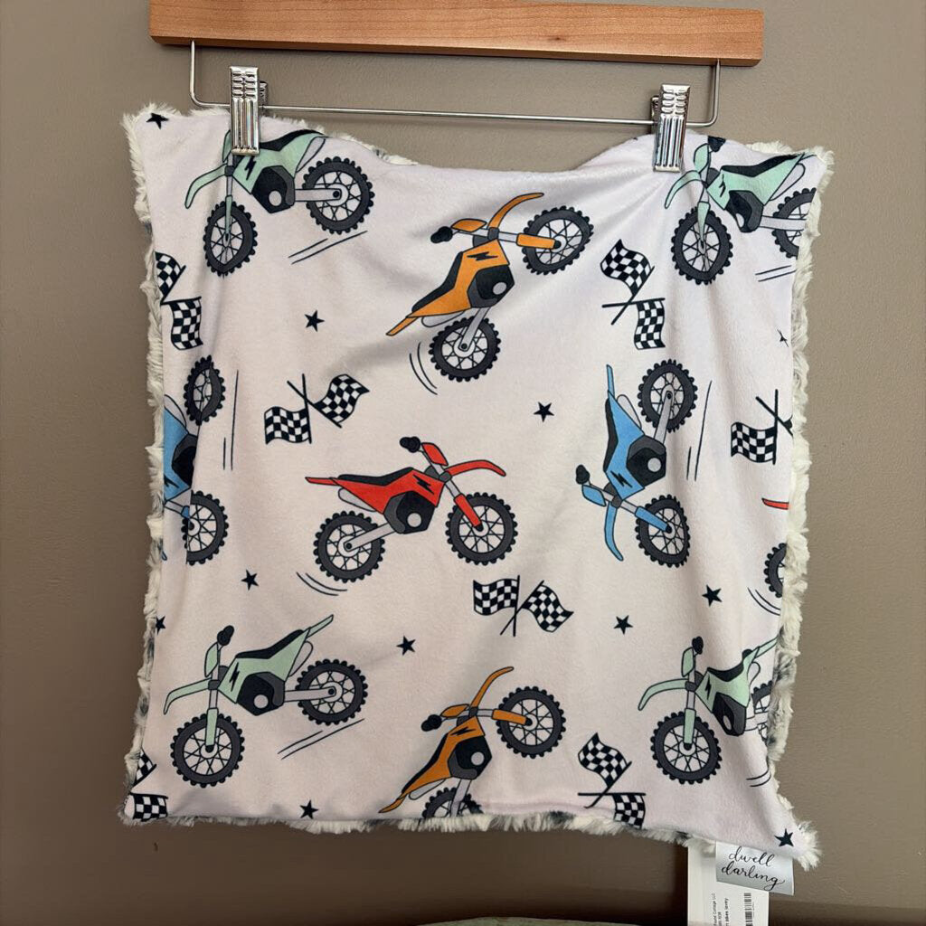 Dirt bikes lovey