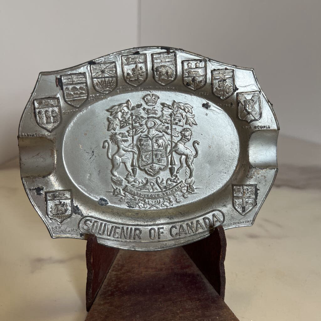 Canada Souvenir Ashtray