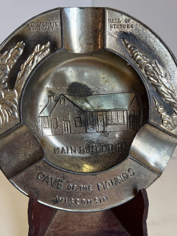 Souvenir ashtray - Cave of the Mounds Wisconsin