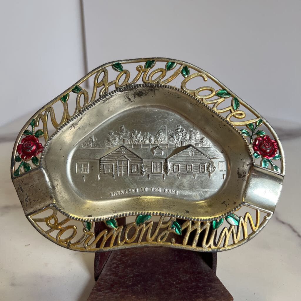 Niagara Cave MN Ashtray