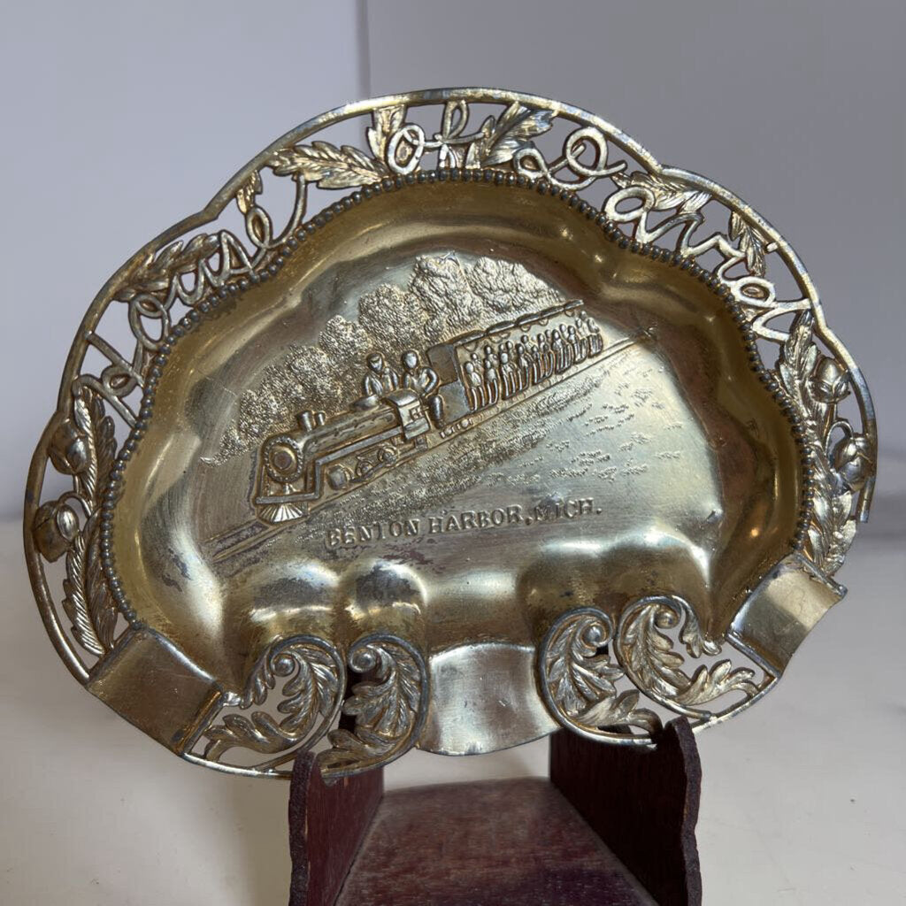 Benton Harbor Ashtray