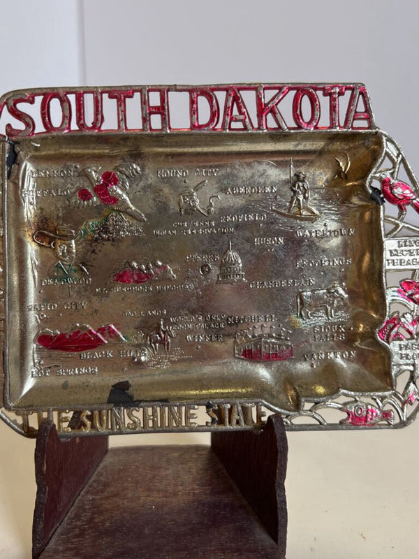 South Dakota "The Sunshine State" Ashtray (style 1)