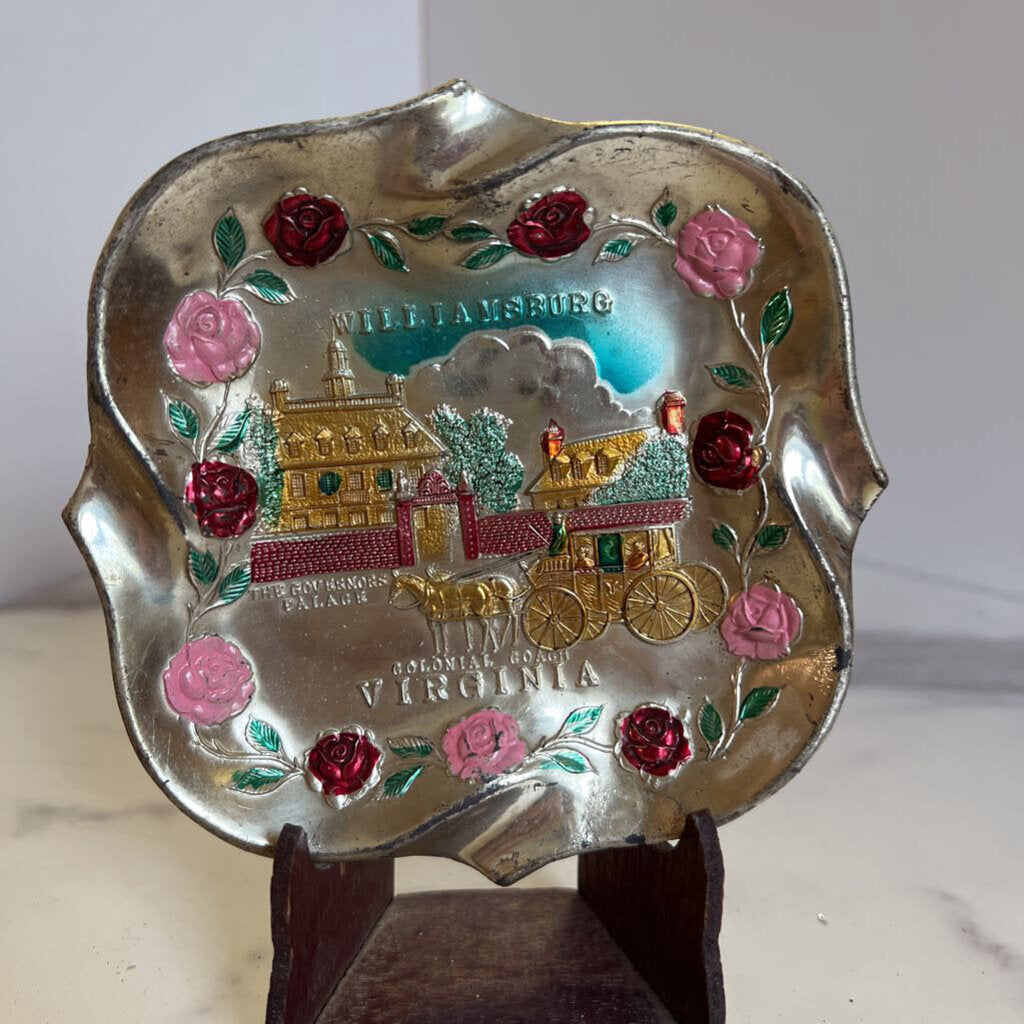 Williamsburg Virginia Metal Dish