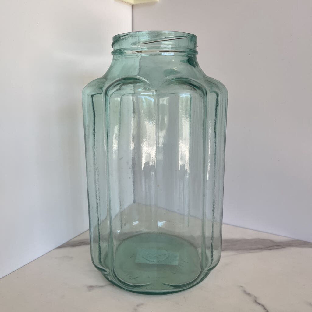 large scalloped glass jar style 2