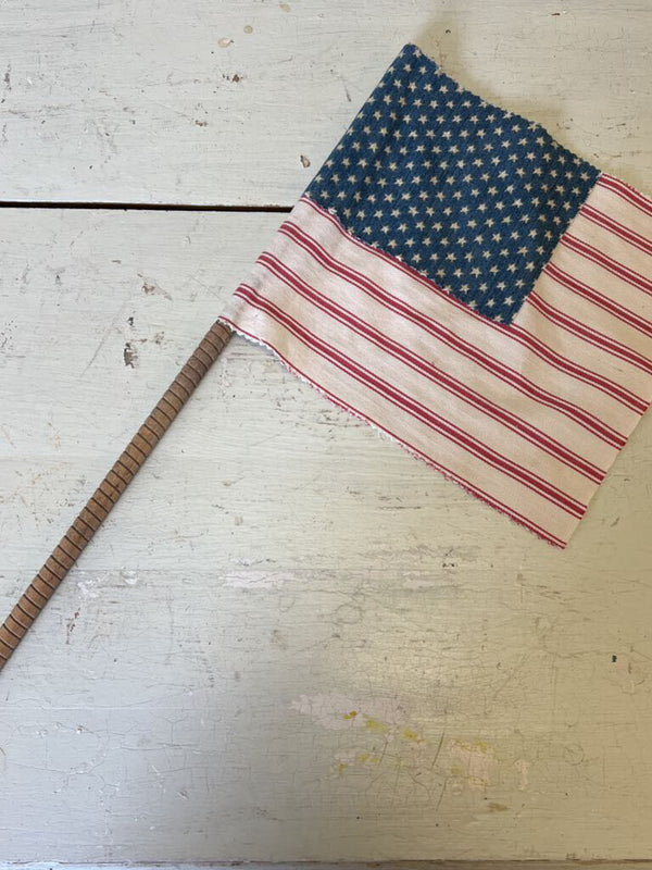 Fabric Flag - short
