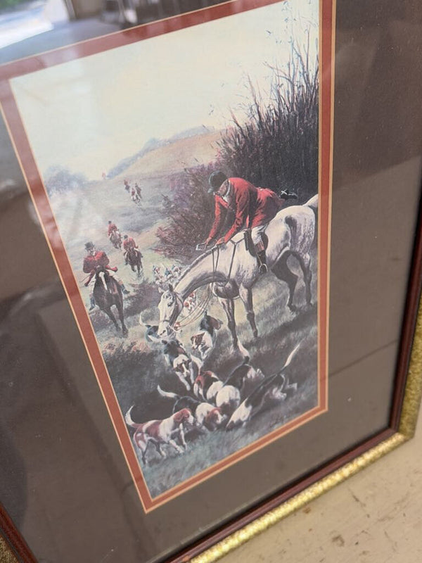 Vertical hunt scene - Grey Horse