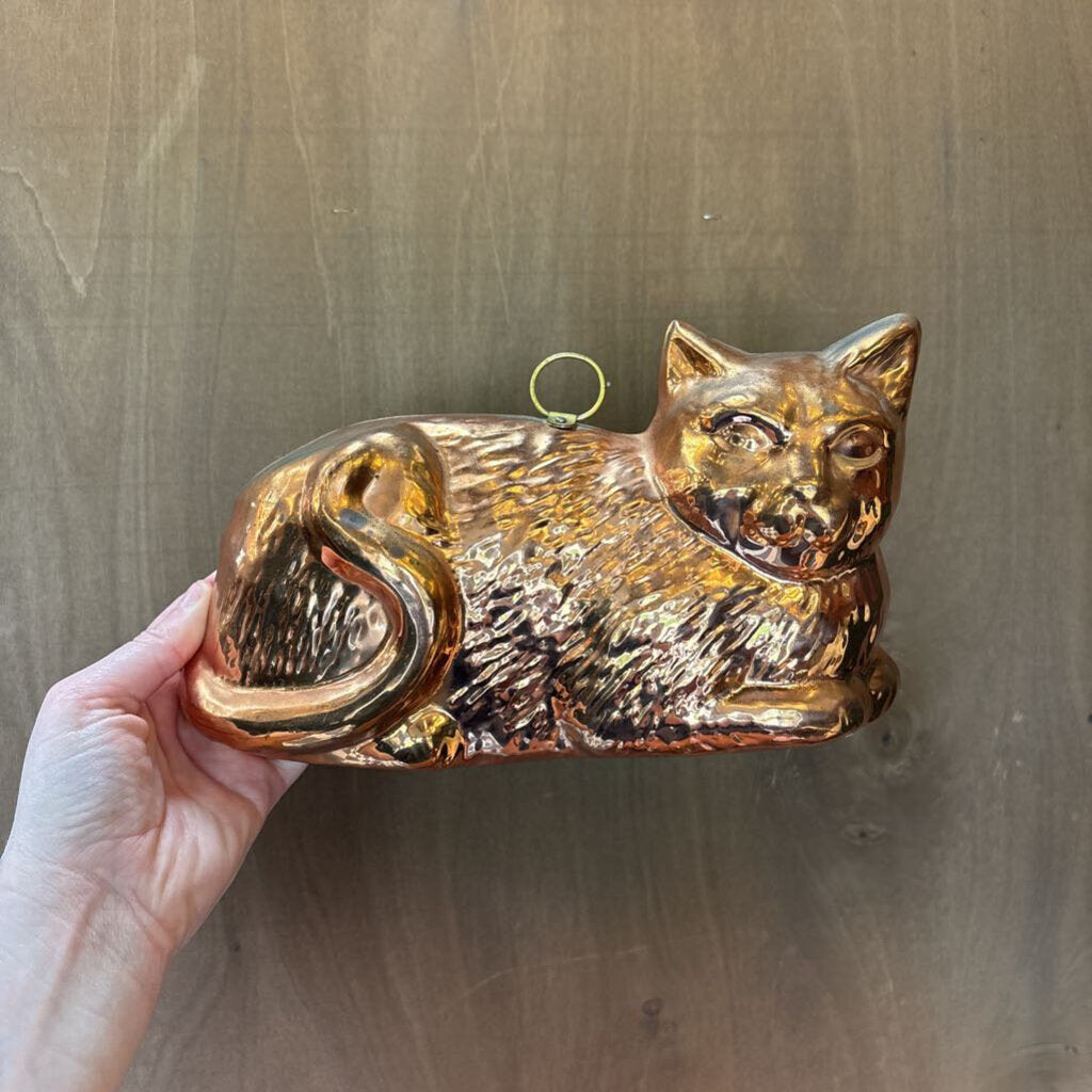 #498 Cooper Cat Mold