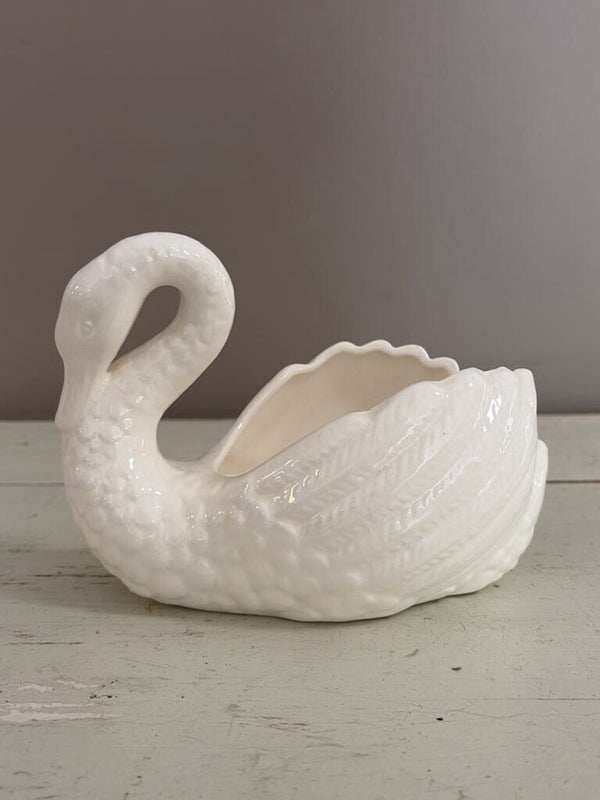 swan planter