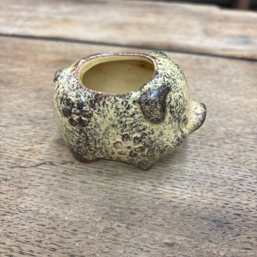 Pig Pottery Piece