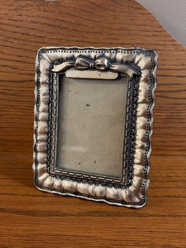 vintage silver bow frame