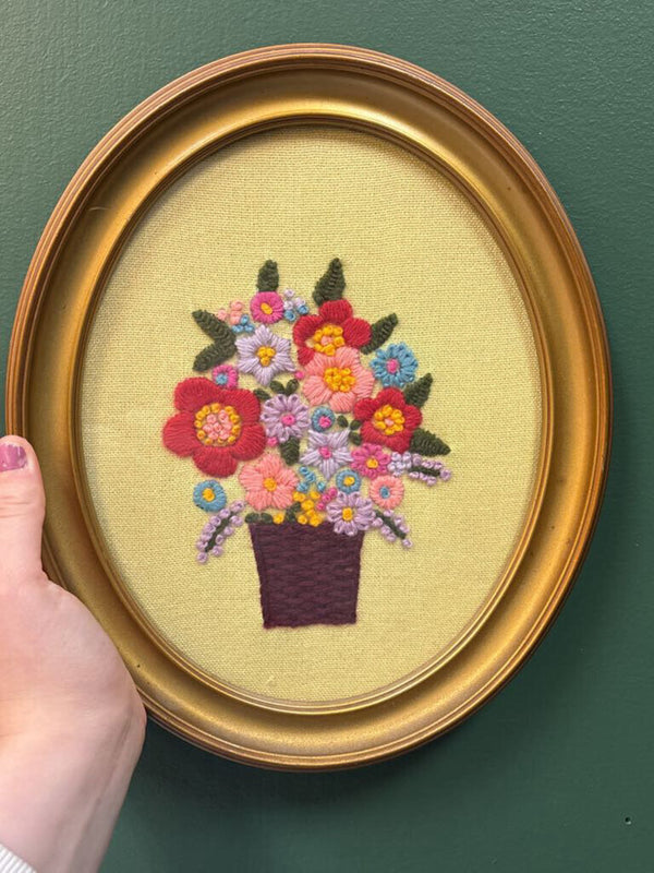 #606 Gold Framed Oval Floral Bouquet Needlepoint