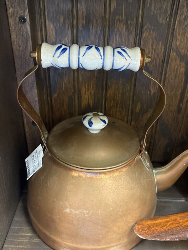 #634 Copper Tea Kettle with Blue & White Ceramic Handle