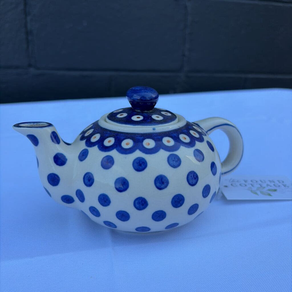 mini Polish pottery tea pot