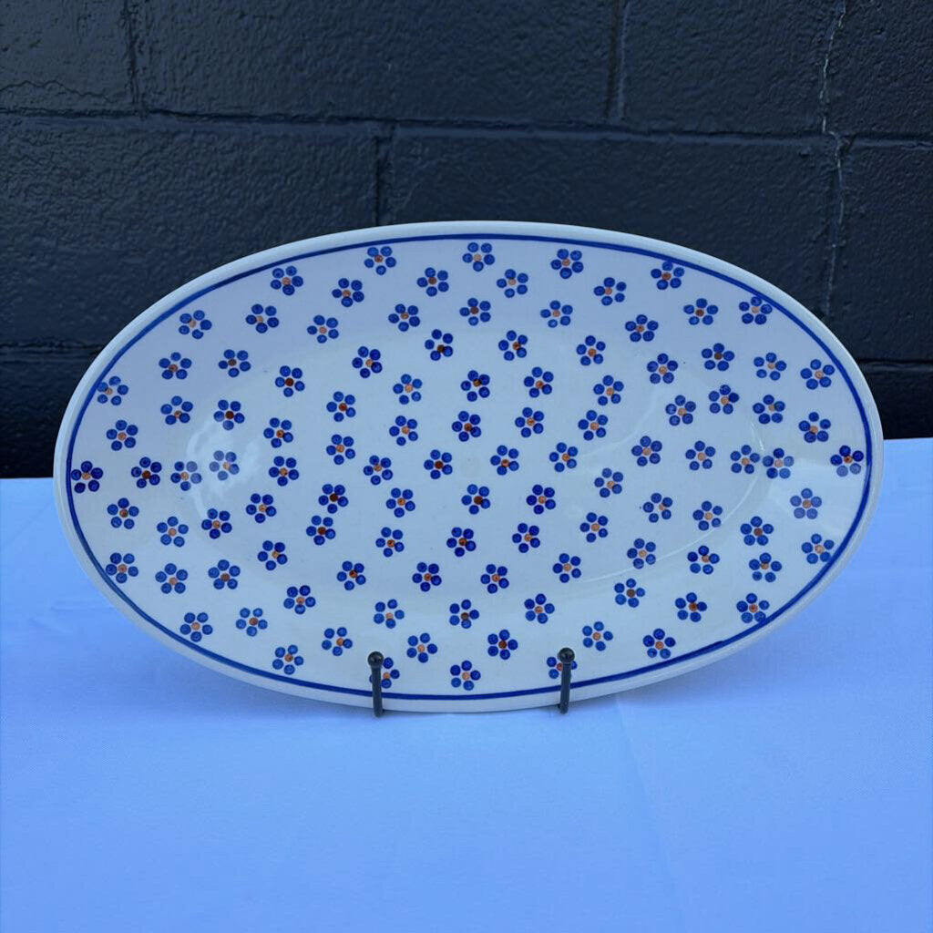 oval flower pattern Polish pottery platter