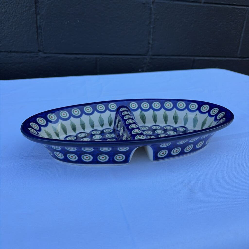 divided Polish pottery dish