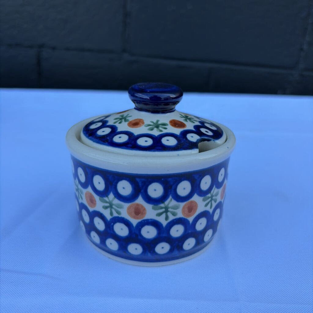 Polish pottery sprig pattern sugar dish