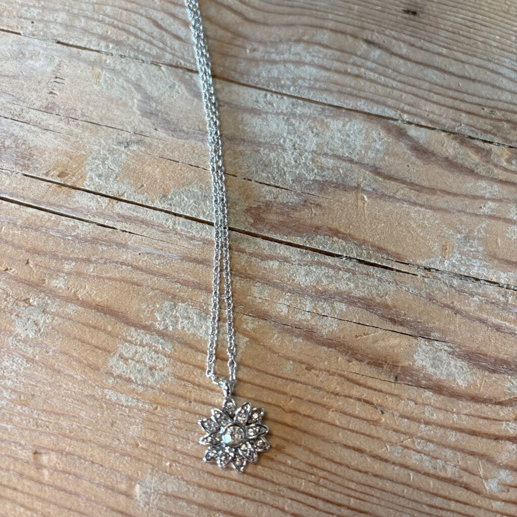 Simple Necklace