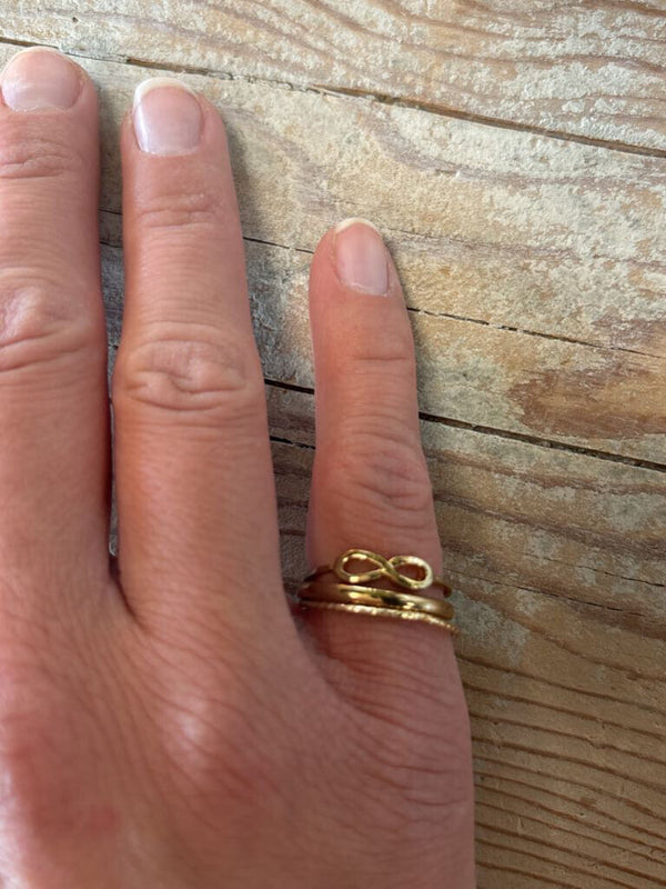 Minimalist Ring