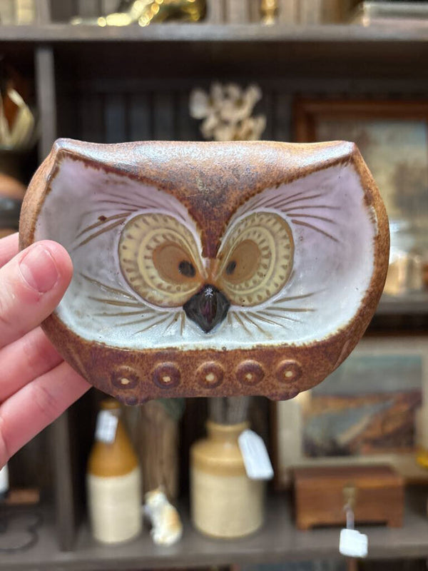 #784 MCM Owl Pottery